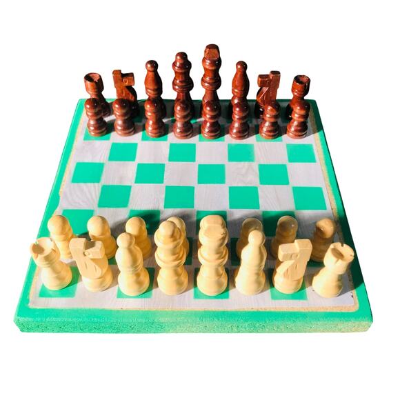 Scrapbook Chess Set - Green Mint - Picture 1 of 11